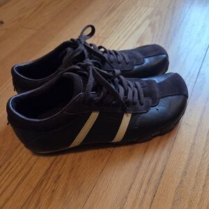 Vintage Diesel Y2K Women’s Tan Leather Lace Up Brown Sneaker